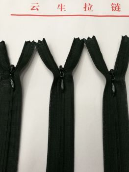 拉鏈的種類(lèi)與用途 從真絲隱形到電泳亮光