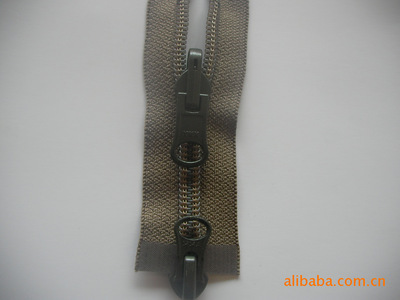 YKK 8號尼龍雙開尾拉鏈 品質(zhì)與實(shí)用性的完美結(jié)合